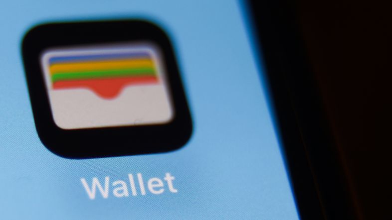 iPhone customers upset by Apple Wallet ad pushing F1 movie