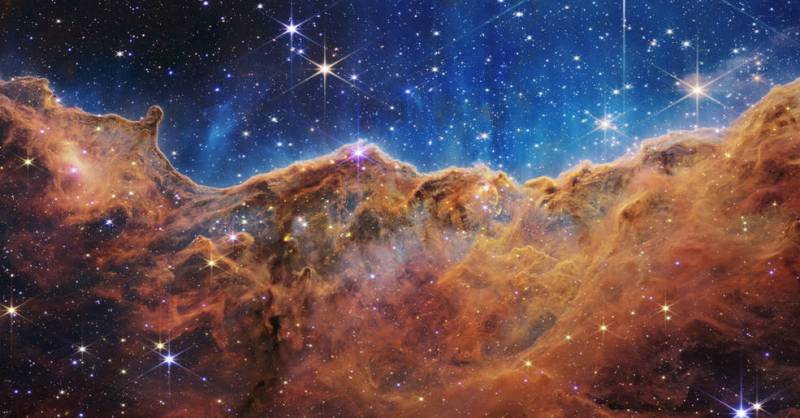 Soar through the famous Cosmic Cliffs in this stunning NASA visualization
