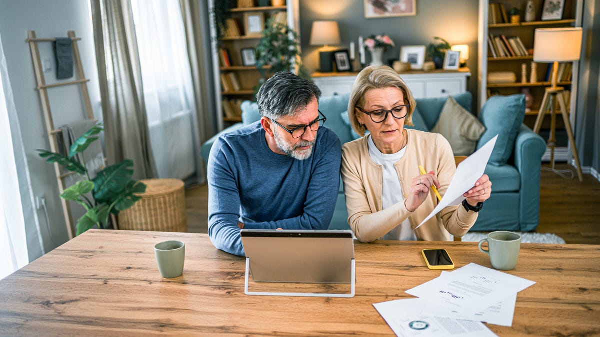 Is a CD a Better Place for Your Retirement Fund Than the Stock Market?