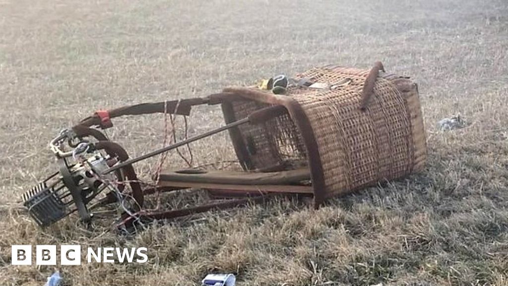 Watch: Hot air balloon collides with powerlines