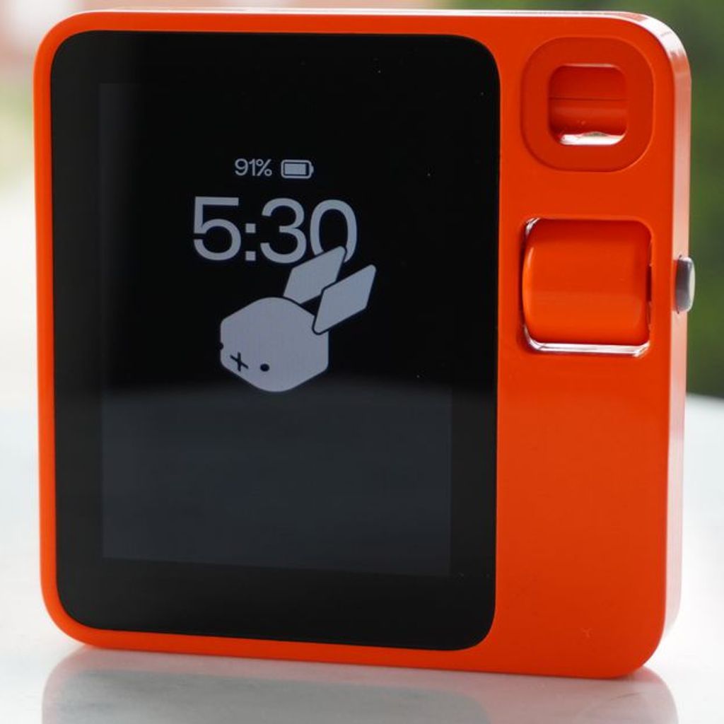 A morning with the Rabbit R1: a fun, funky, unfinished AI gadget