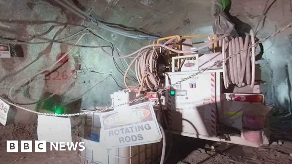 Ballarat mine collapse: Man killed and another injured in Australian accident